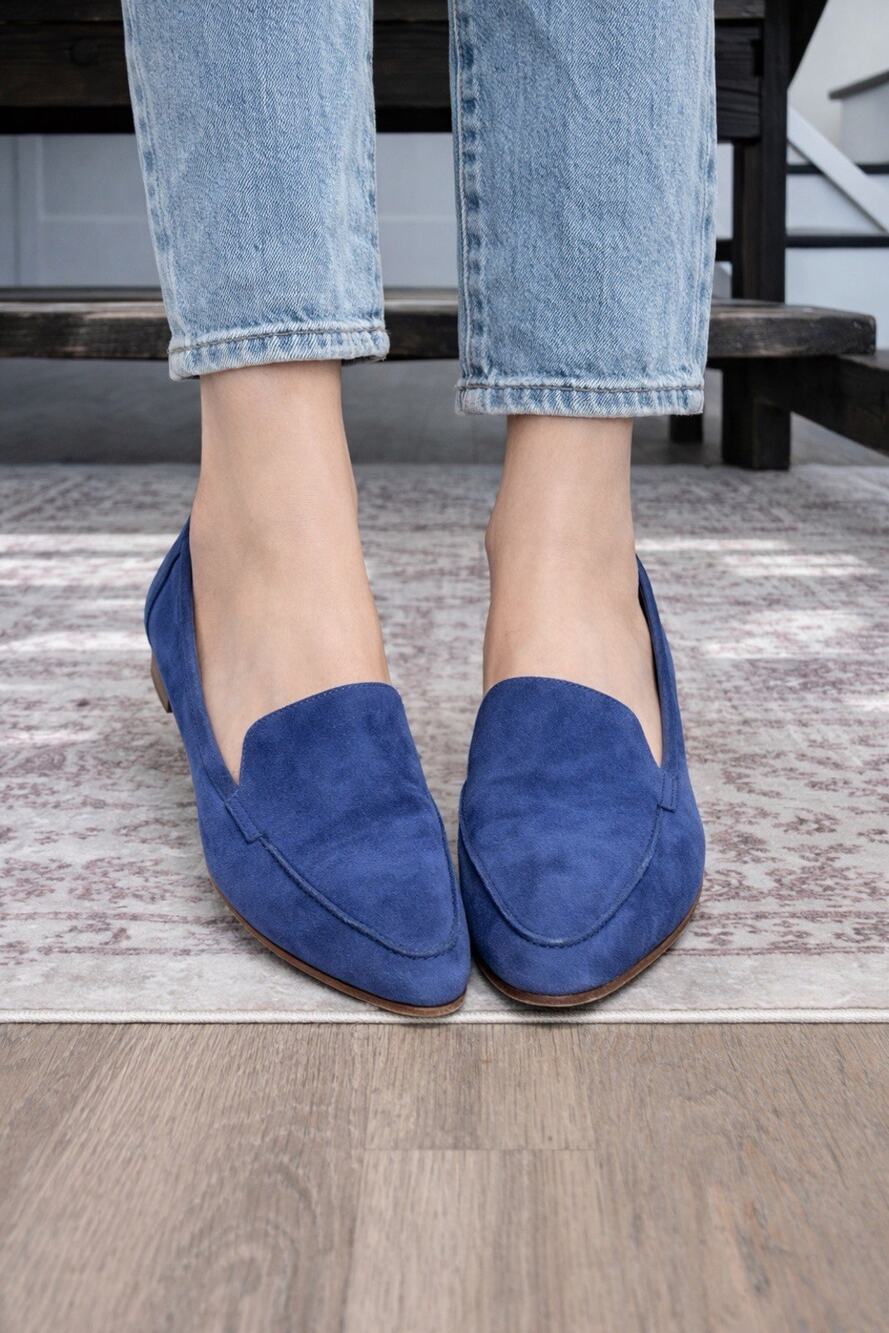 Kate Spade New York Blue Suede Loafers Flats Women’s Size 8M Pointed Toe Slip On